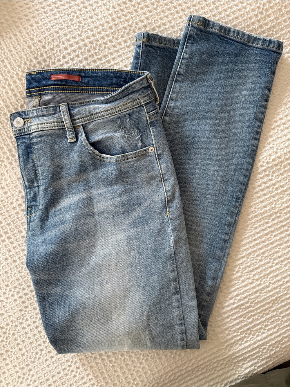 Light Blue Denim Jeans - Classic Straight Fit